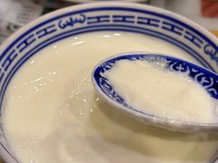 -广信牛奶甜品世家(台东店)