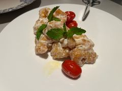 奇妙虾球-大董(华贸购物中心店)