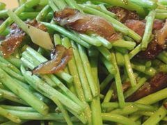 -莲餐厅·湖北菜·潜江小龙虾店(愚园路店)