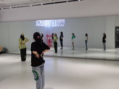 -保利MALL(天鹅湖店)