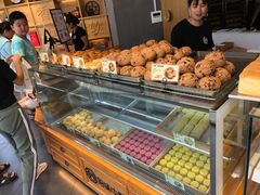 面包甜点陈列柜-拾味中点(花园路店)