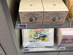 -泡泡玛特POPMART(蓝色港湾店)