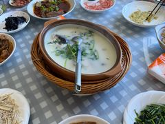 -天乐农家鱼头王(天目湖店)