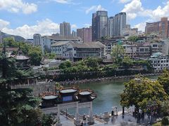 -包整·丝娃娃(一览甲秀楼风景店)