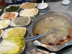 -光头药膳鸡(莱茵小镇店)