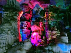 景点-泰安地下龙宫景区