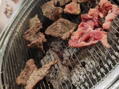 -啊美丽炭火烤肉(滑翔一店)
