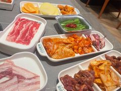 -玫瑰花园自助烤肉(金源店)