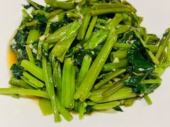 -褚记烤鸭·南京家常菜(雨花客厅店)