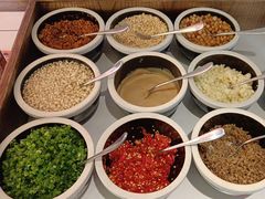 -热火朝天鲜切牛肉火锅(南强街巷店)