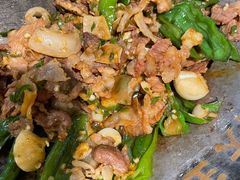 -费大厨辣椒炒肉(万家丽一店)