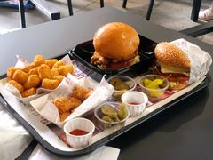 -The Habit Burger Grill 哈比特汉堡(爱琴海店)