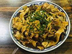 -壹阁胡羊焖饼(特色小吃街店)