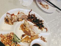 -大碗居·烤鸭·鱼头泡饼(天坛东门店)