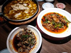 -有红鸡毛店·川菜(建设路店)