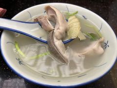 酸菜猪肚汤-老妈宫粽球