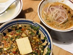 -洱火云南酸菜牛肉火锅(石景山当代商城店)