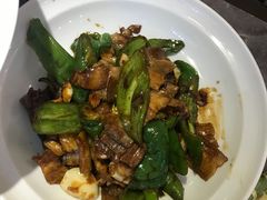 -闫府私房菜·老字号(恒隆店)