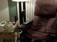 -喜鹊愉家酒店(郑州曼哈顿博览中心地铁站店)