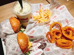 -The Habit Burger Grill 哈比特汉堡(复兴soho店)