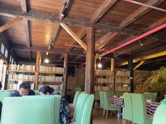 -北京水岸山吧度假村(雁栖镇店)