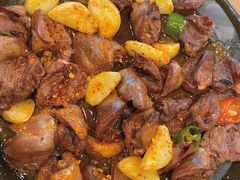 -老东镇啤酒屋海鲜加工·蒸汽海鲜·海鲜烧烤(台东店)