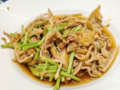 -湖畔鲁菜·二十年老字号餐厅(大明湖店)