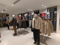 -优衣库(北京万柳华联购物中心店)