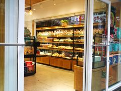 面包甜点陈列柜-罗莎蛋糕(建设路店)