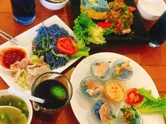 -蝶豆花蓝面条