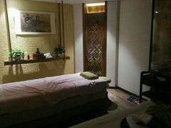 -汤泉良子.足疗按摩.SPA(中关村店)