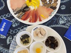 -桥香园过桥米线(国贸店)