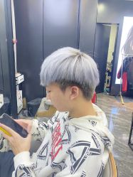 -藤野造型·专业烫染店