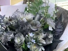 -亭亭鲜花店(中山北路店)