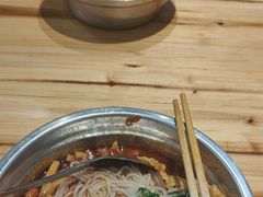 -柳州肥姨妈大骨螺蛳粉(曹路店)