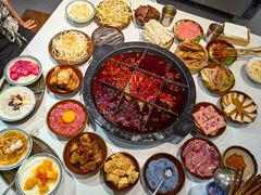 -卤校长老火锅(杨家坪直营店)