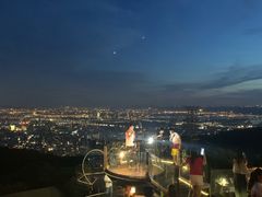 -草山夜未眠景观餐厅