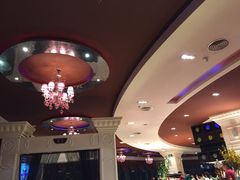 -荣誉国际酒店-云顶旋转餐厅