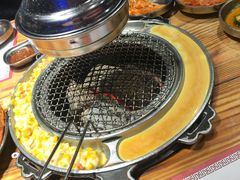 -青瓦炭韩潮烤肉(花园道店)
