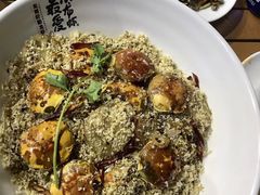 -龙巢盱眙龙虾·牛蛙·烧烤宵夜(八卦岭店)