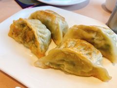香煎韭菜饺-金鮀岛潮州酒家
