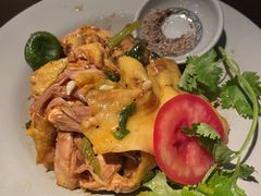 -大头虾越式风味餐厅(光明广场店)