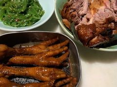 弄堂里的卤鸡爪-弄堂里(西溪龙湖天街店)