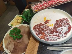 -井格重庆火锅(西直门凯德Mall店)