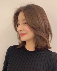 -首脑美发沙龙