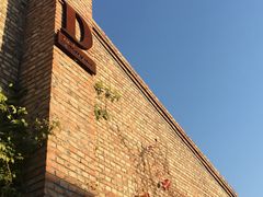 -草场地艺术区