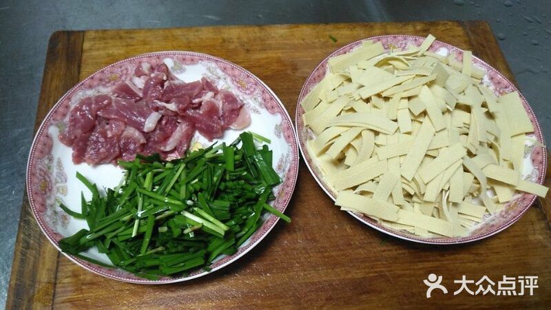 仙女小厨房~猪肉韭菜炒豆皮