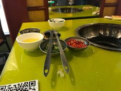 -颜氏双江清水鱼一养身火锅(磁器口店)