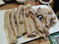 -贯贯吉·清真餐厅(浙江中路店)