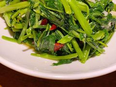 清炒空心菜-胡马八破·川菜小馆(高新万达店)